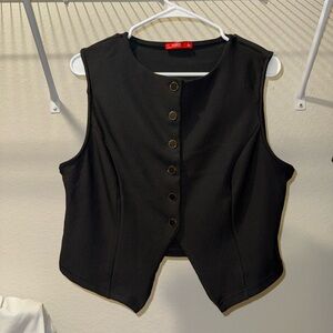 Black Sleeveless Button-Up Top